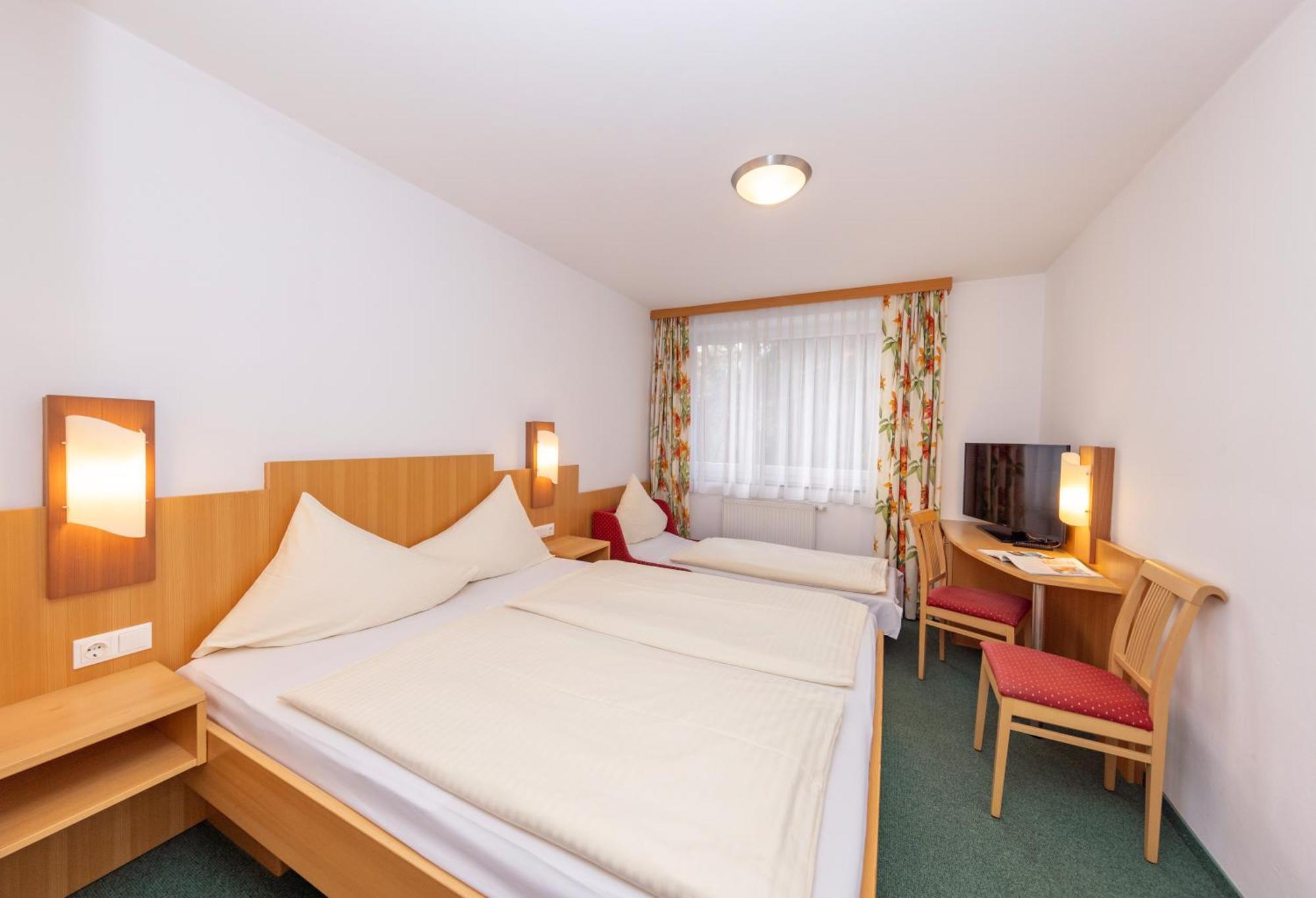Gaestehaus Rudolfo Zell am See Buitenkant foto